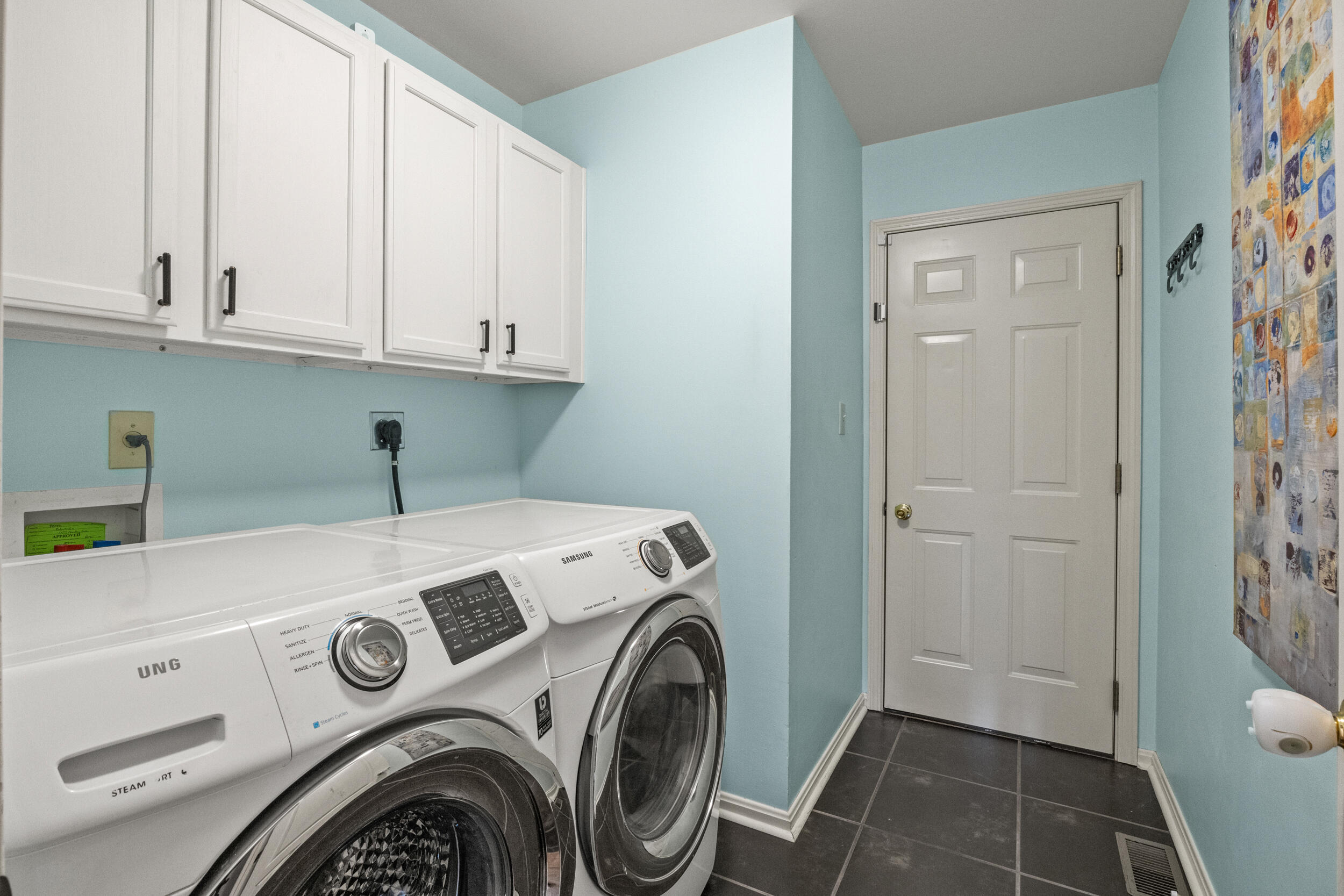 1777 Courtney Avenue