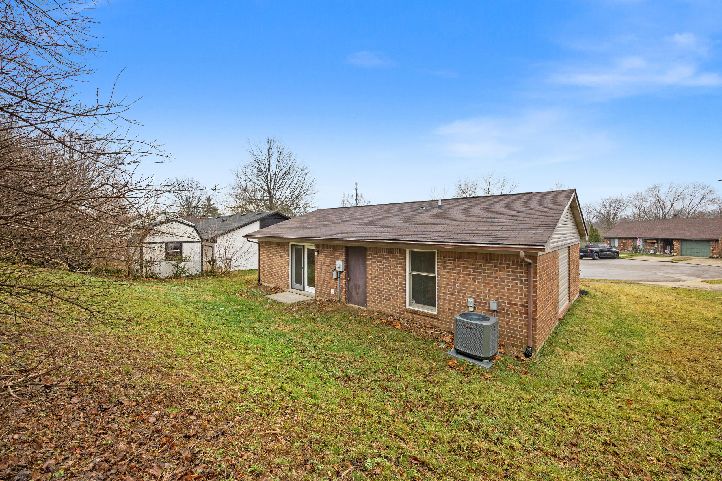 1660 Brentmoor Drive