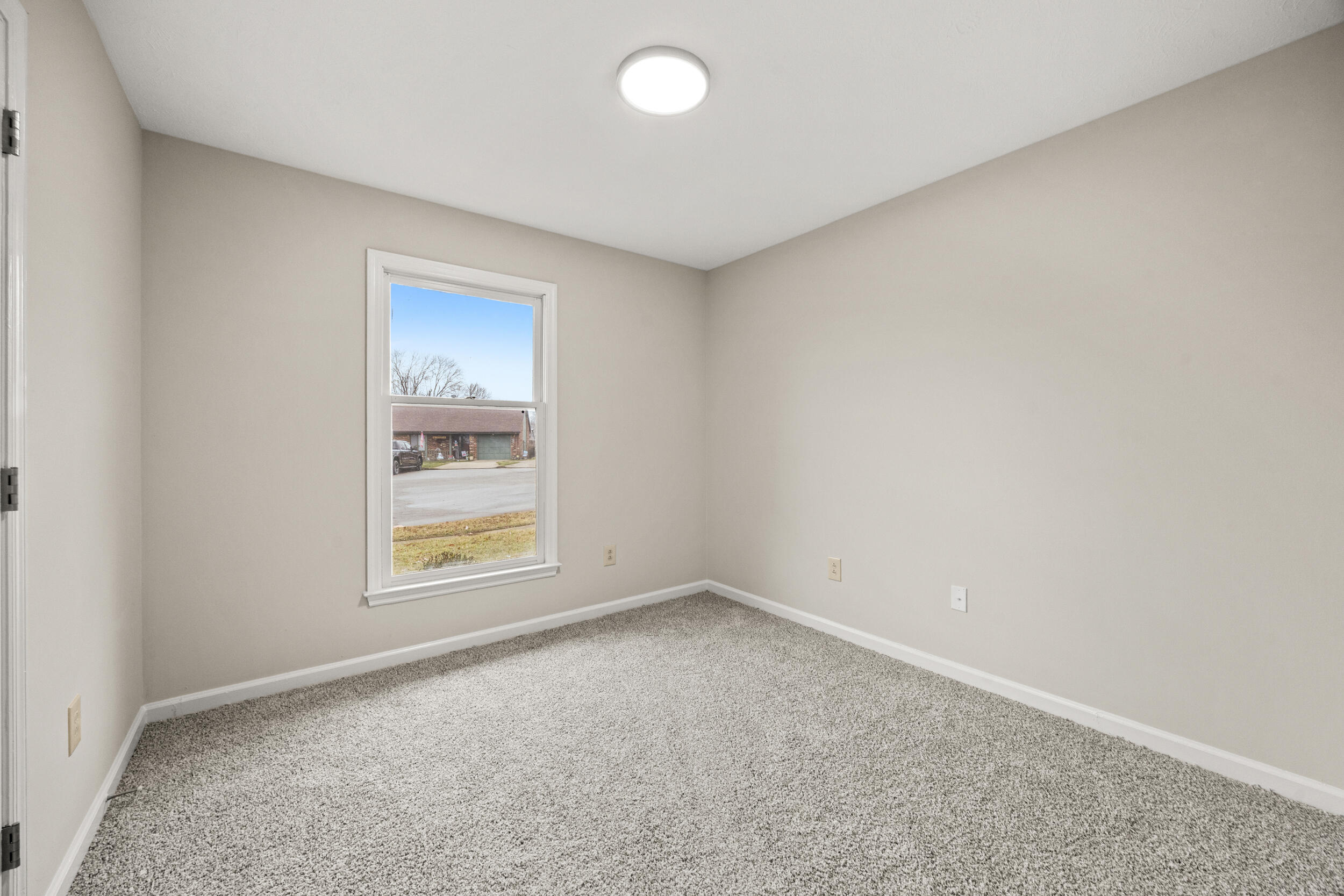 1660 Brentmoor Drive