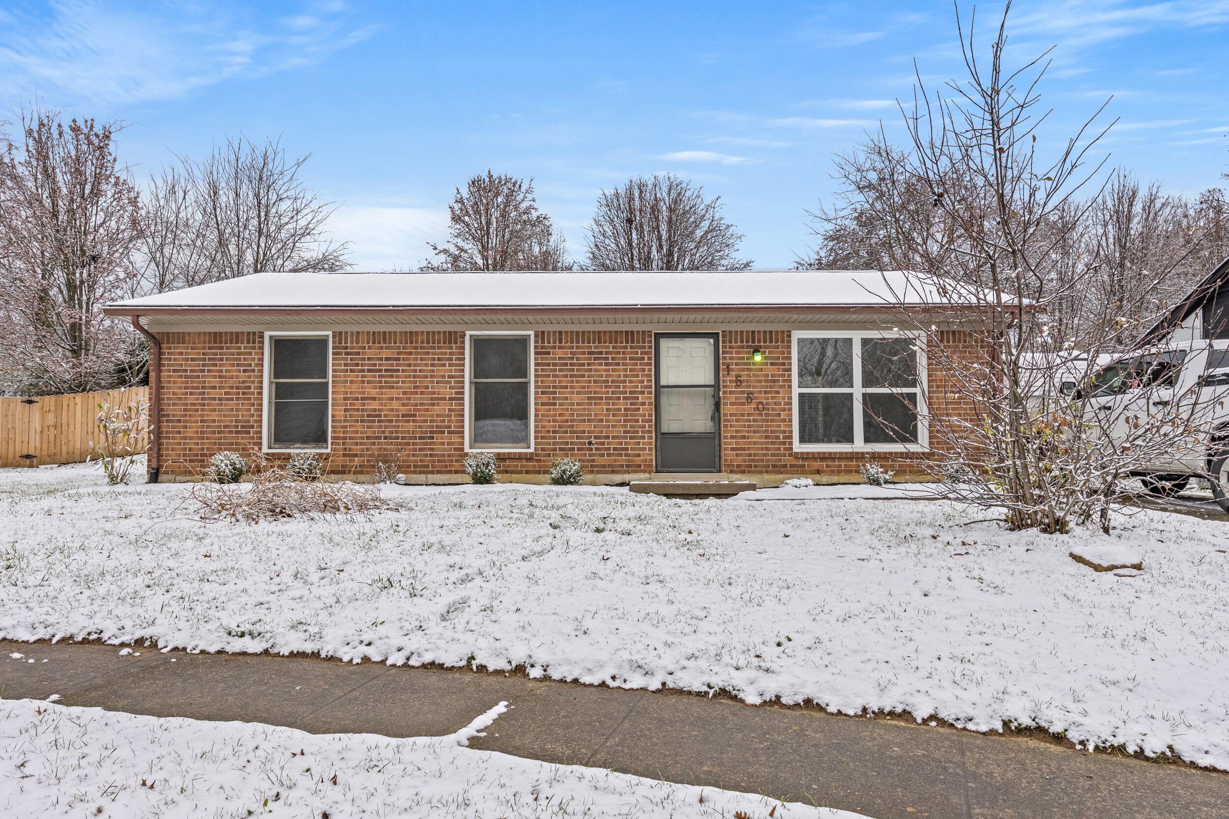 1660 Brentmoor Drive