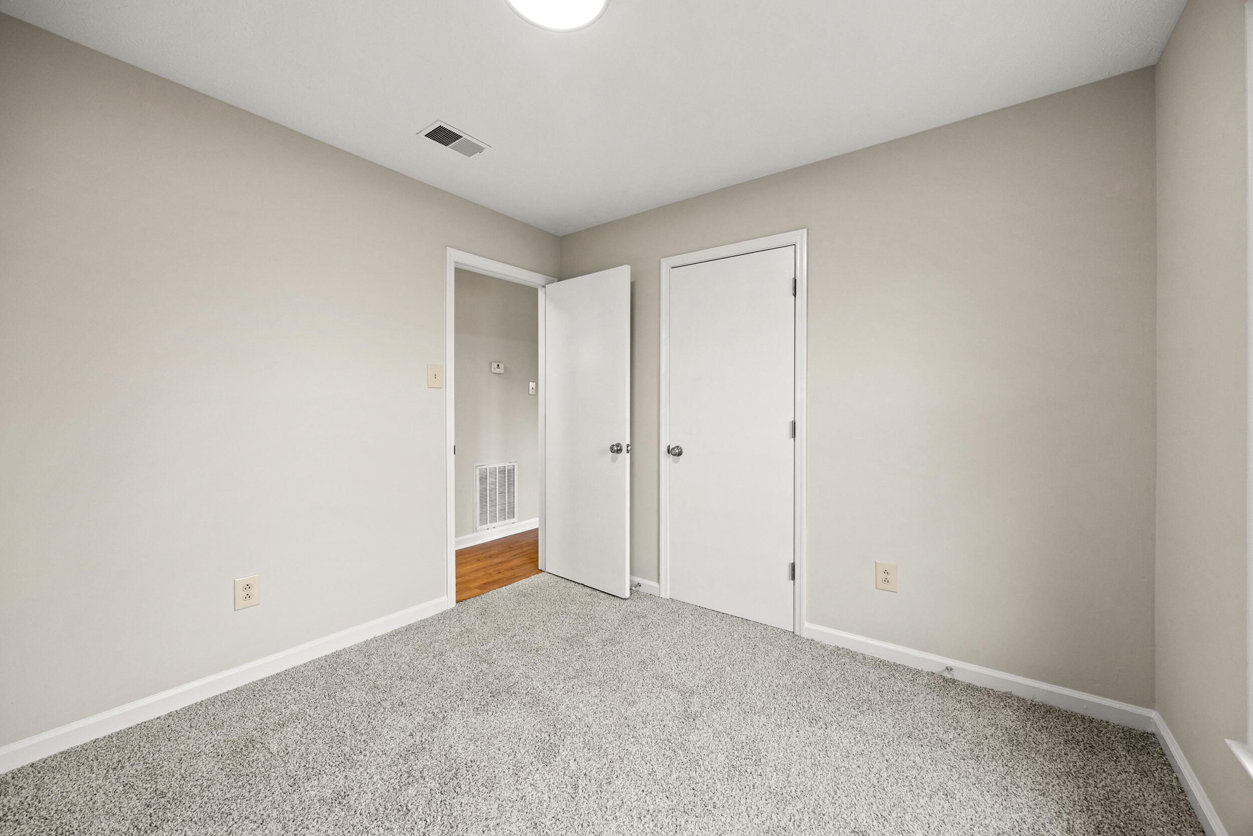 1660 Brentmoor Drive