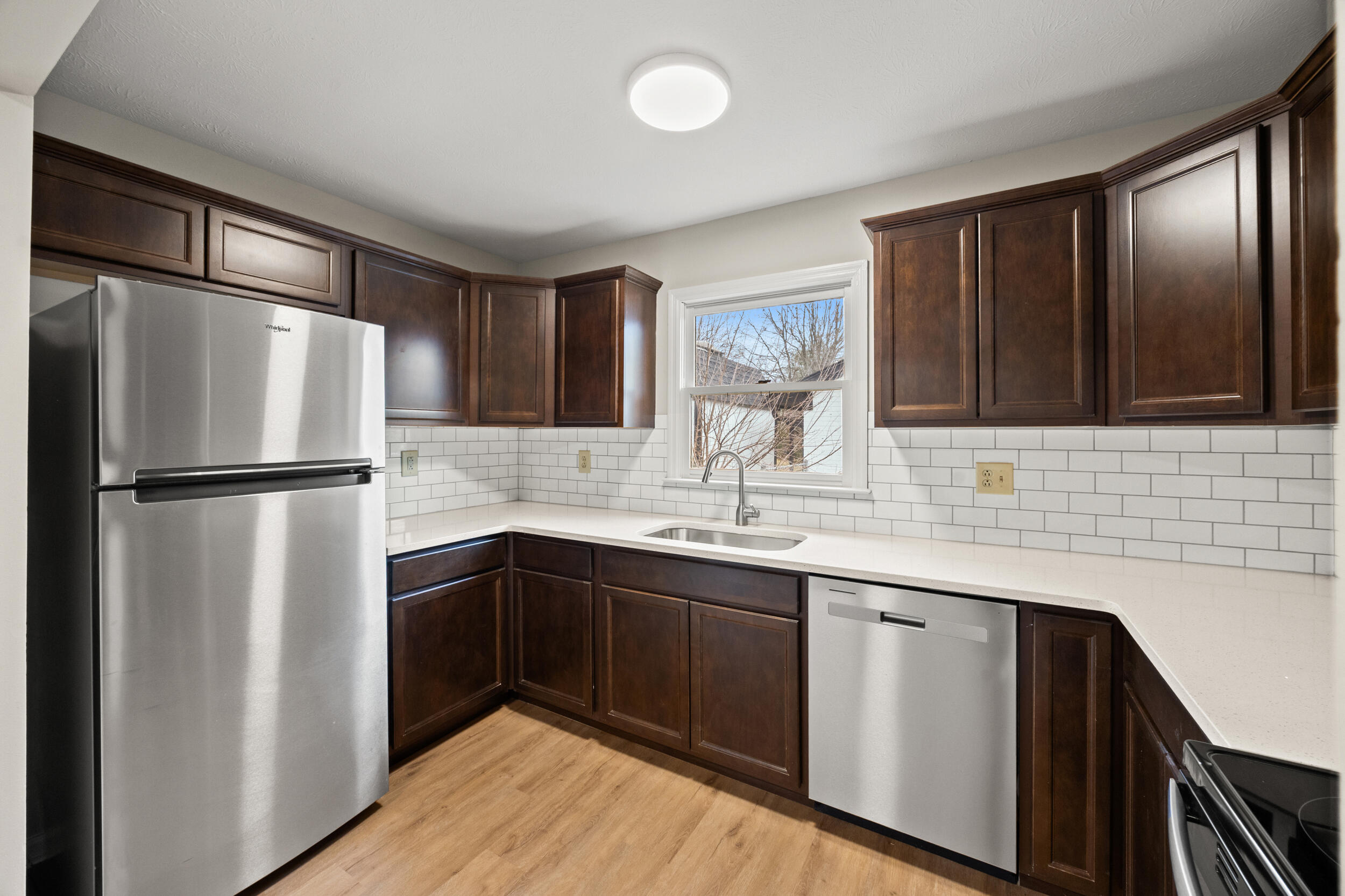 1660 Brentmoor Drive