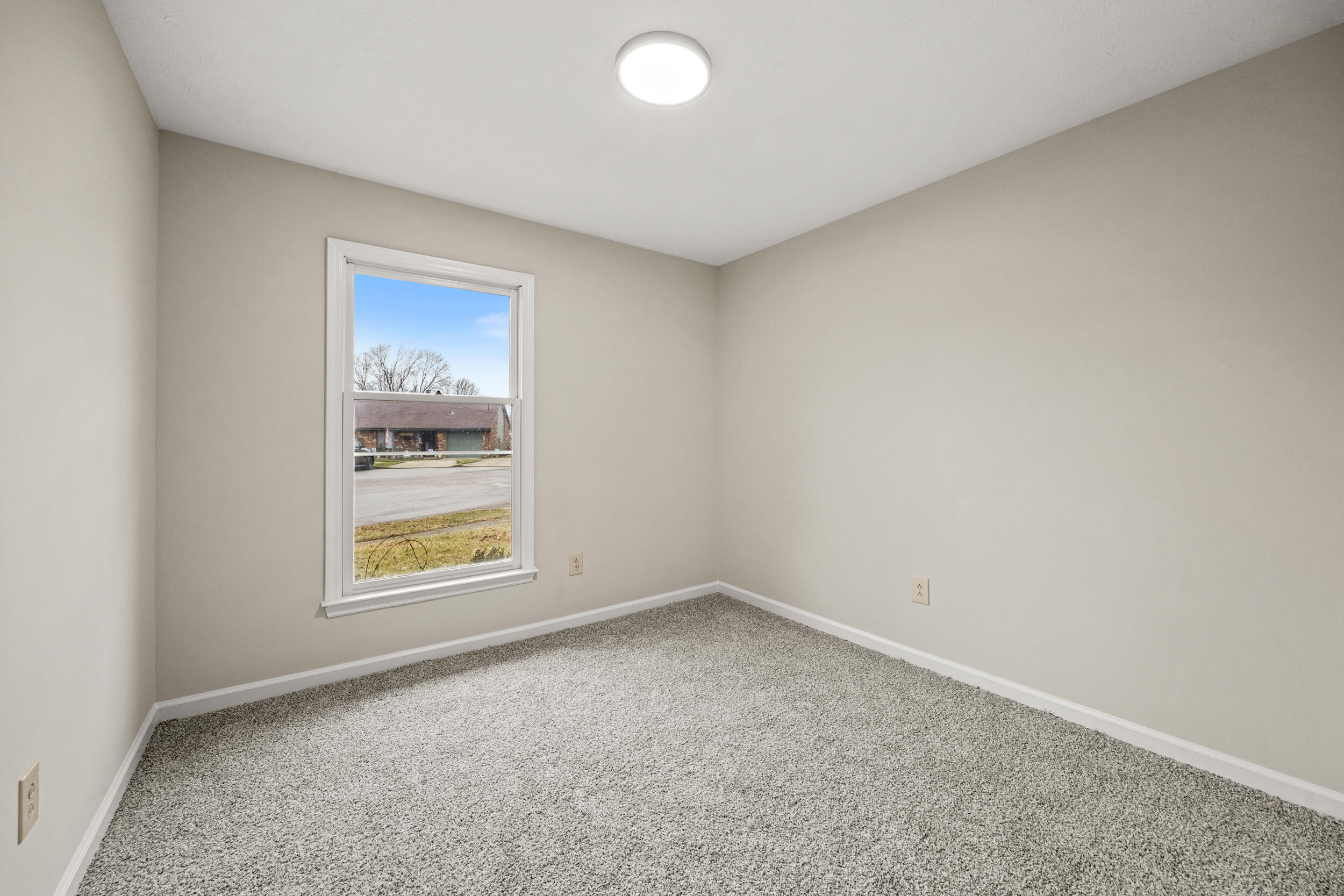 1660 Brentmoor Drive