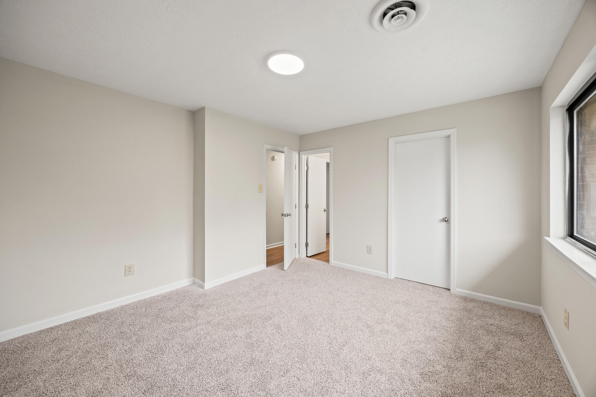 1604 Magna Oak Drive