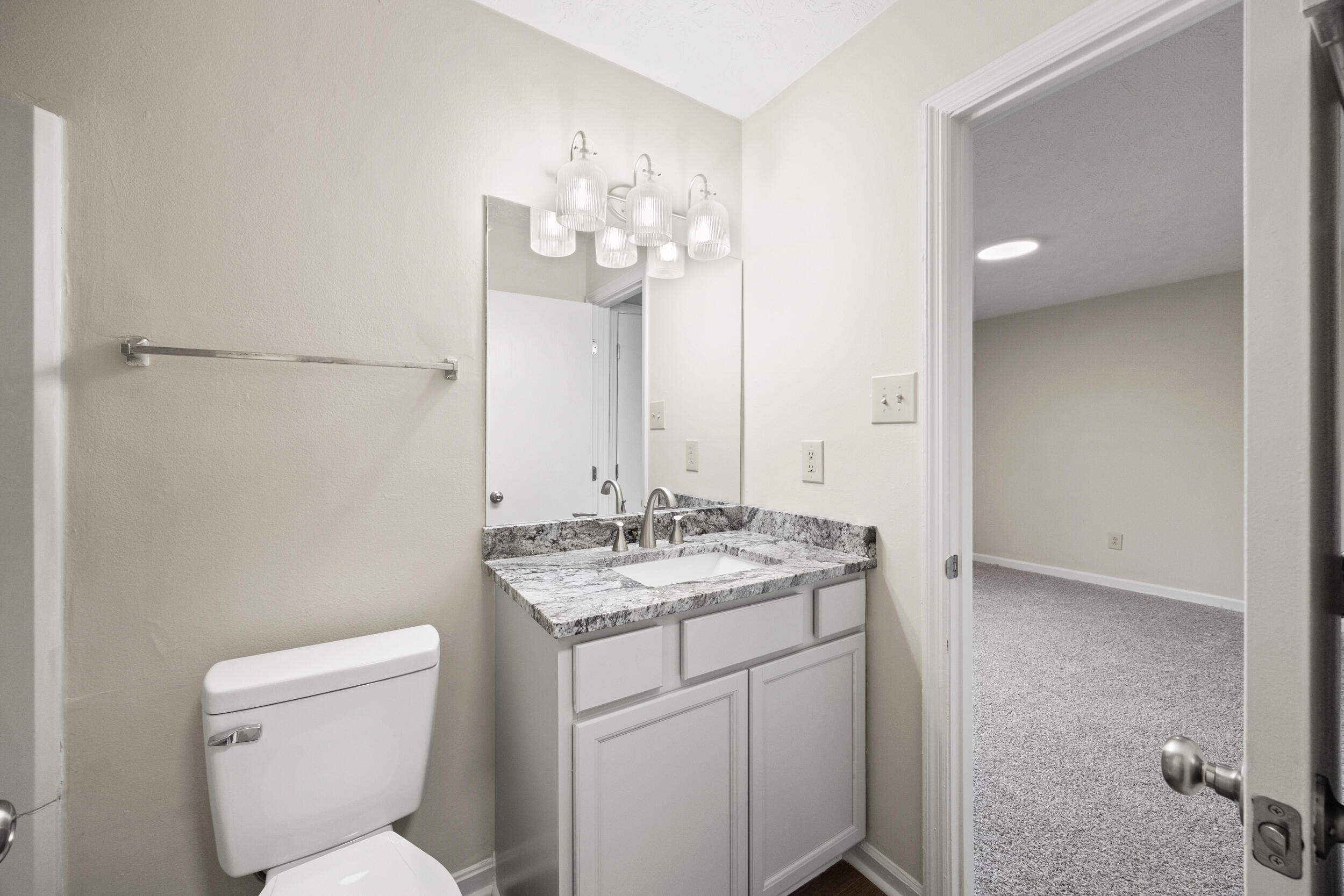 1604 Magna Oak Drive