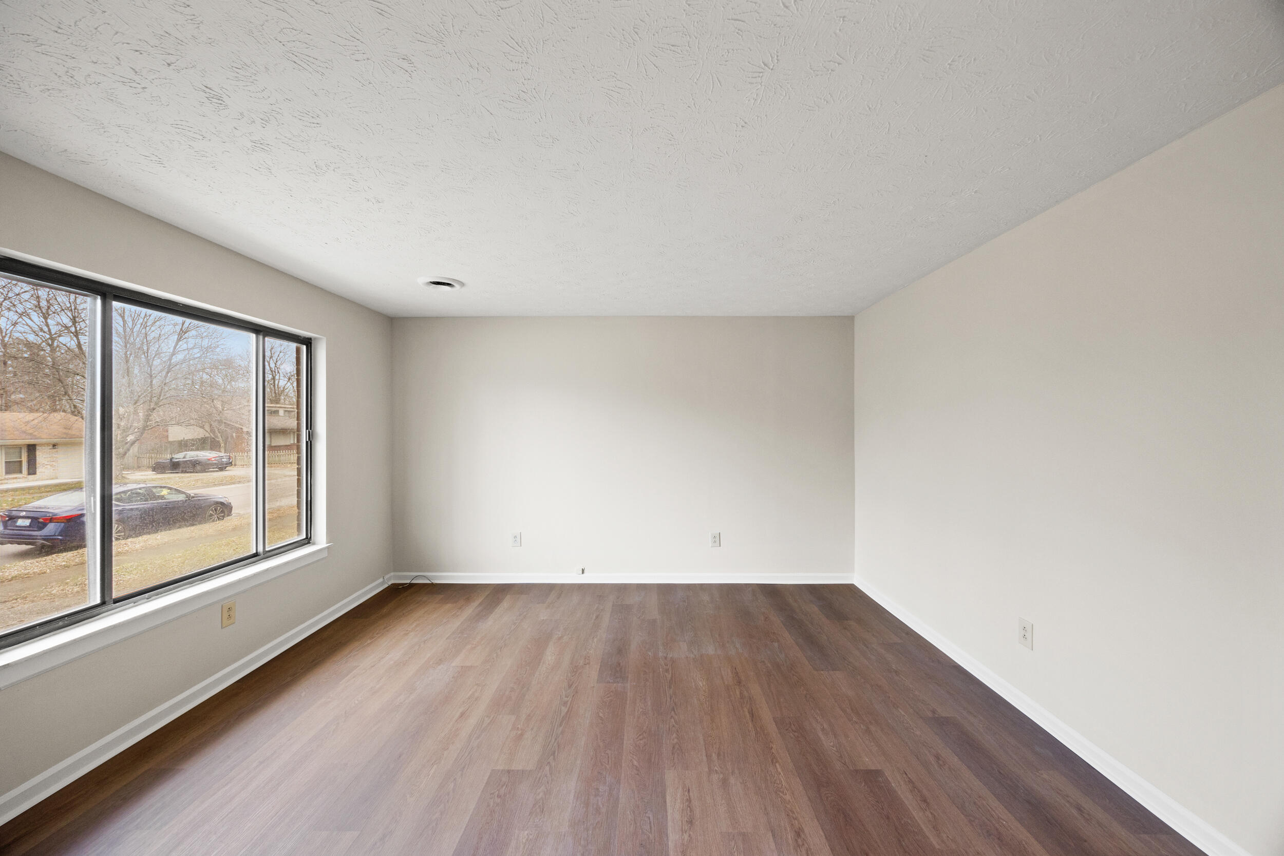 1604 Magna Oak Drive