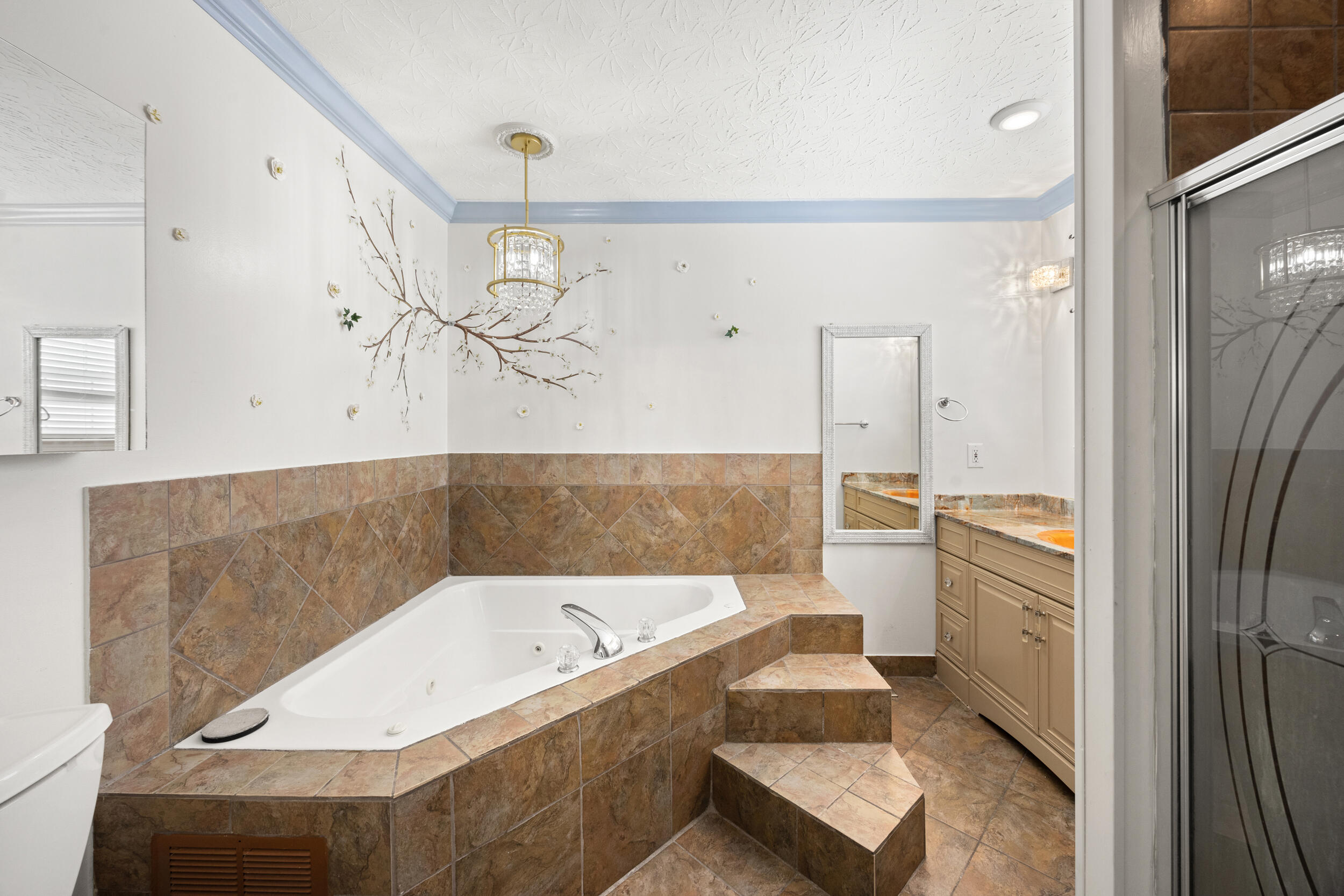 210 Secretariat Street