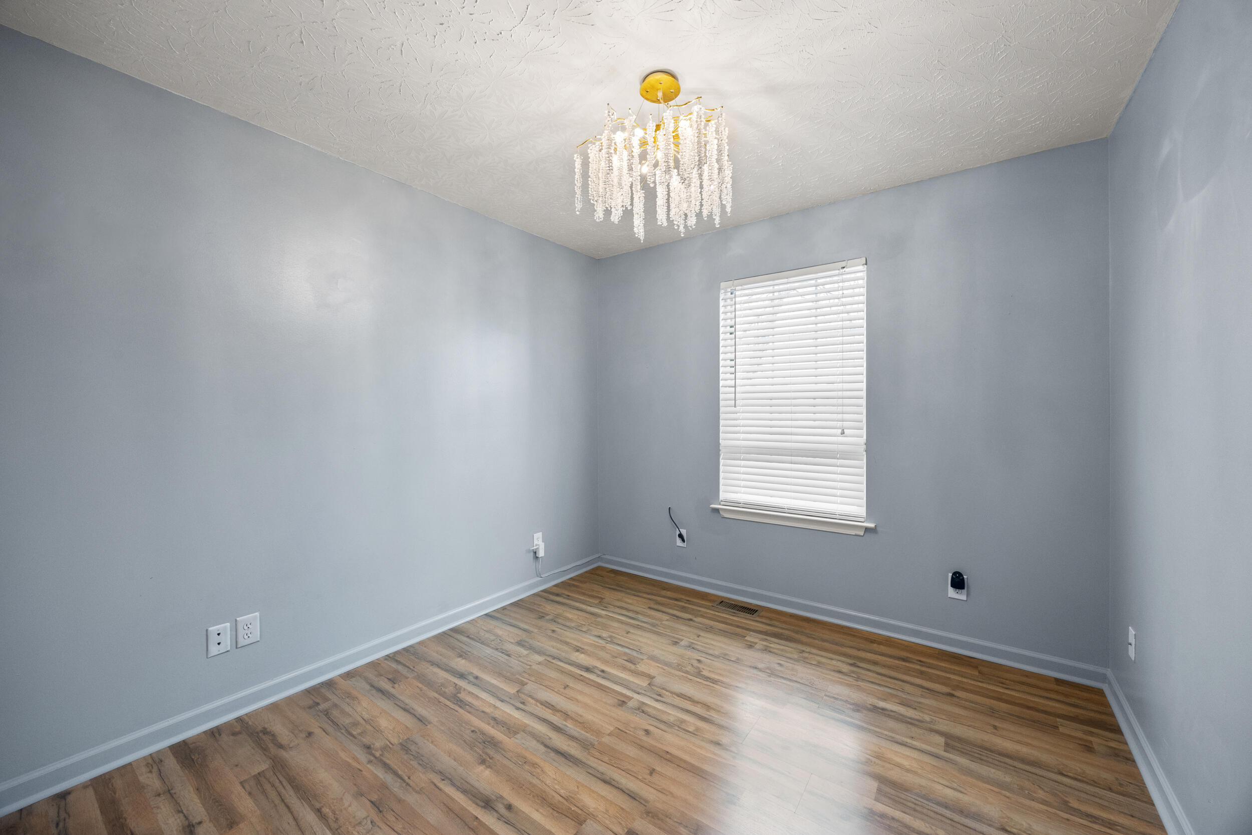 210 Secretariat Street