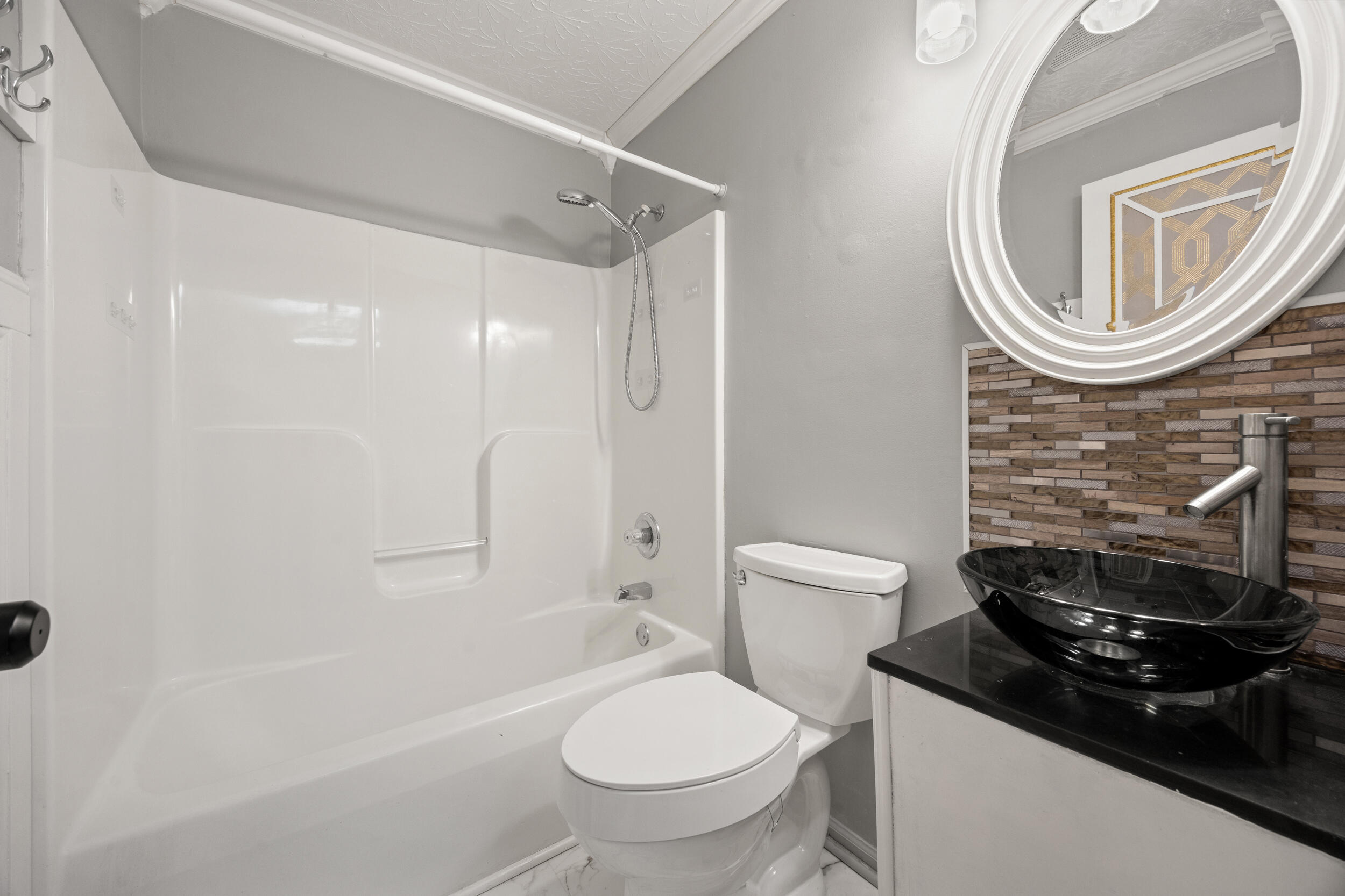 210 Secretariat Street