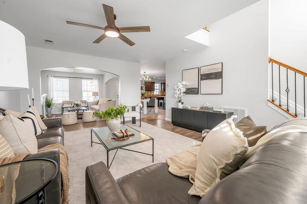 152 Schneider Boulevard