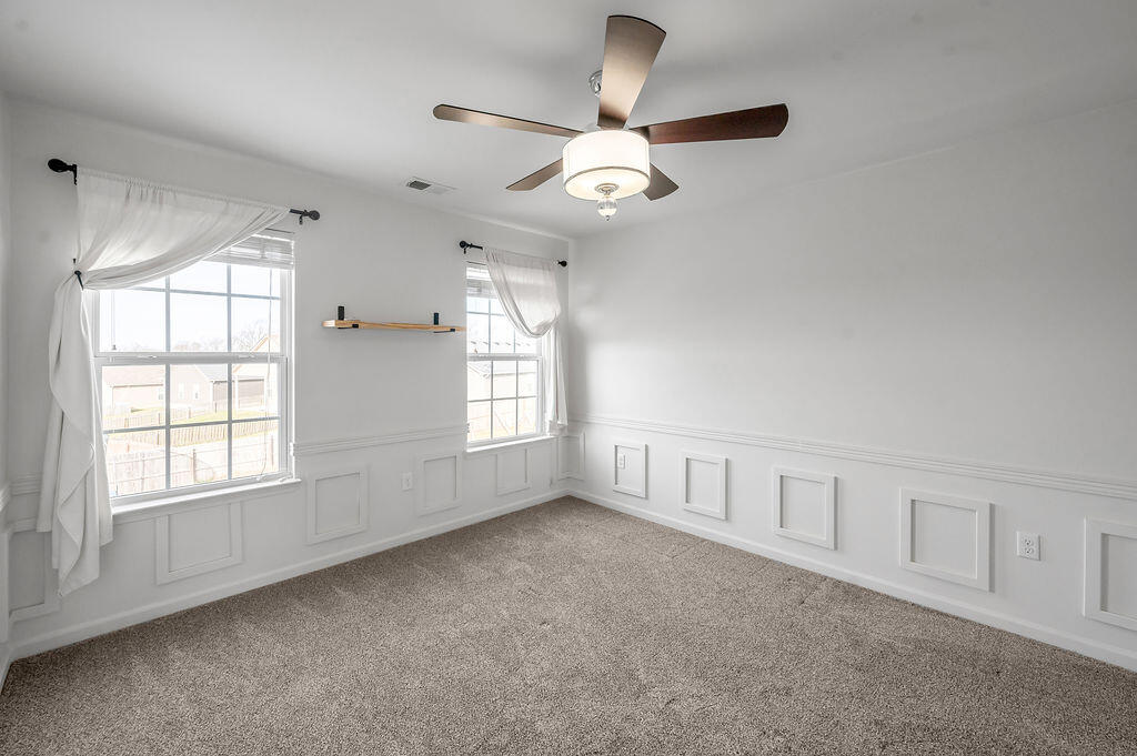 152 Schneider Boulevard