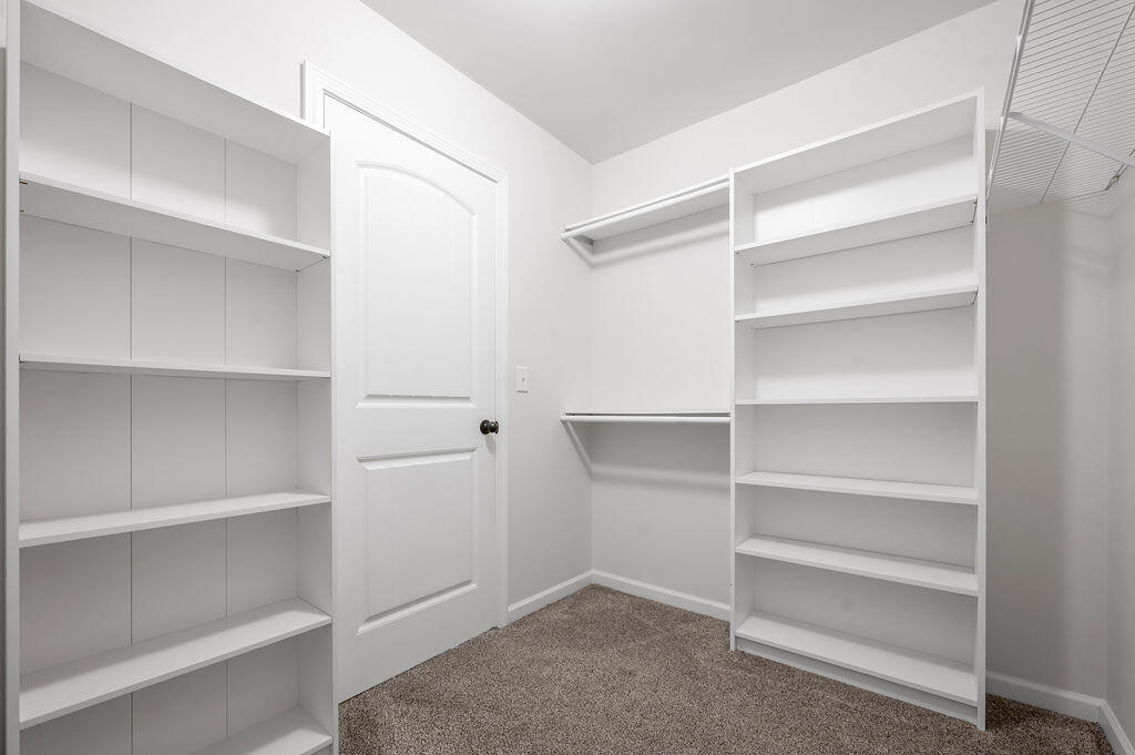 152 Schneider Boulevard