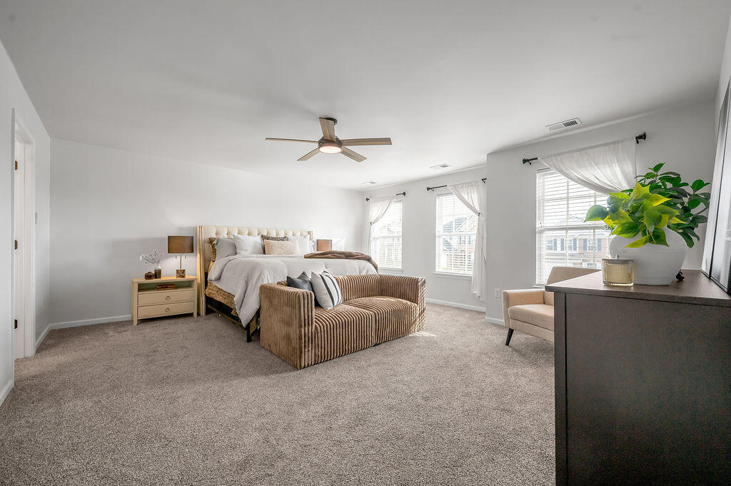 152 Schneider Boulevard