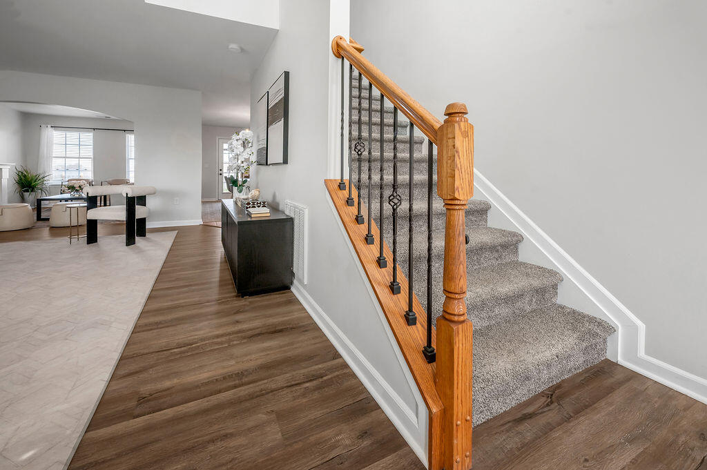 152 Schneider Boulevard