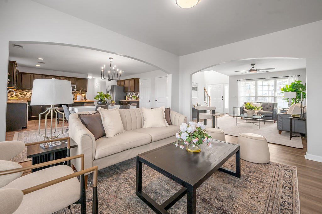 152 Schneider Boulevard