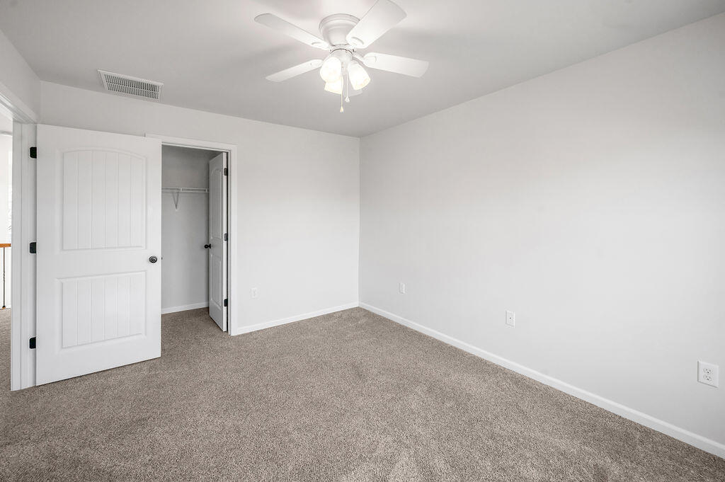 152 Schneider Boulevard