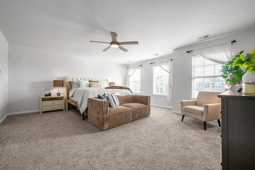 152 Schneider Boulevard