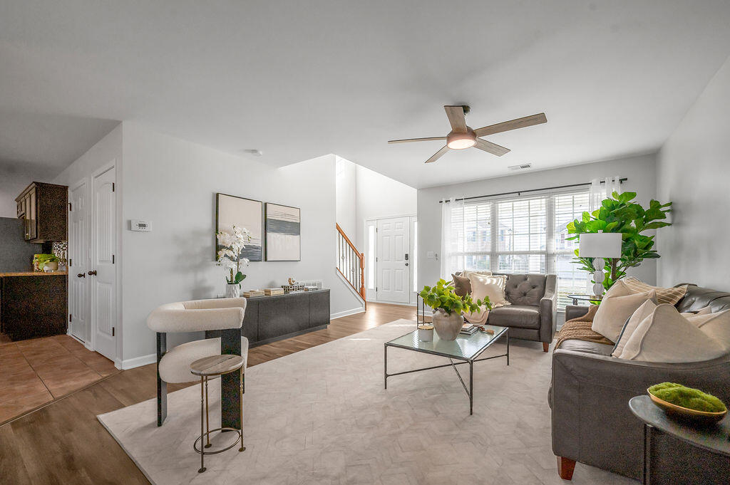 152 Schneider Boulevard