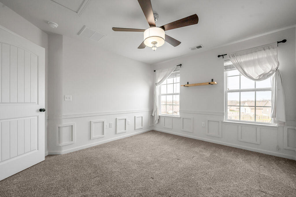 152 Schneider Boulevard