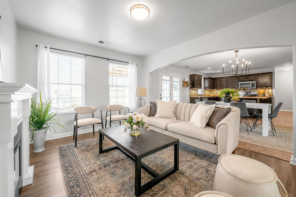 152 Schneider Boulevard