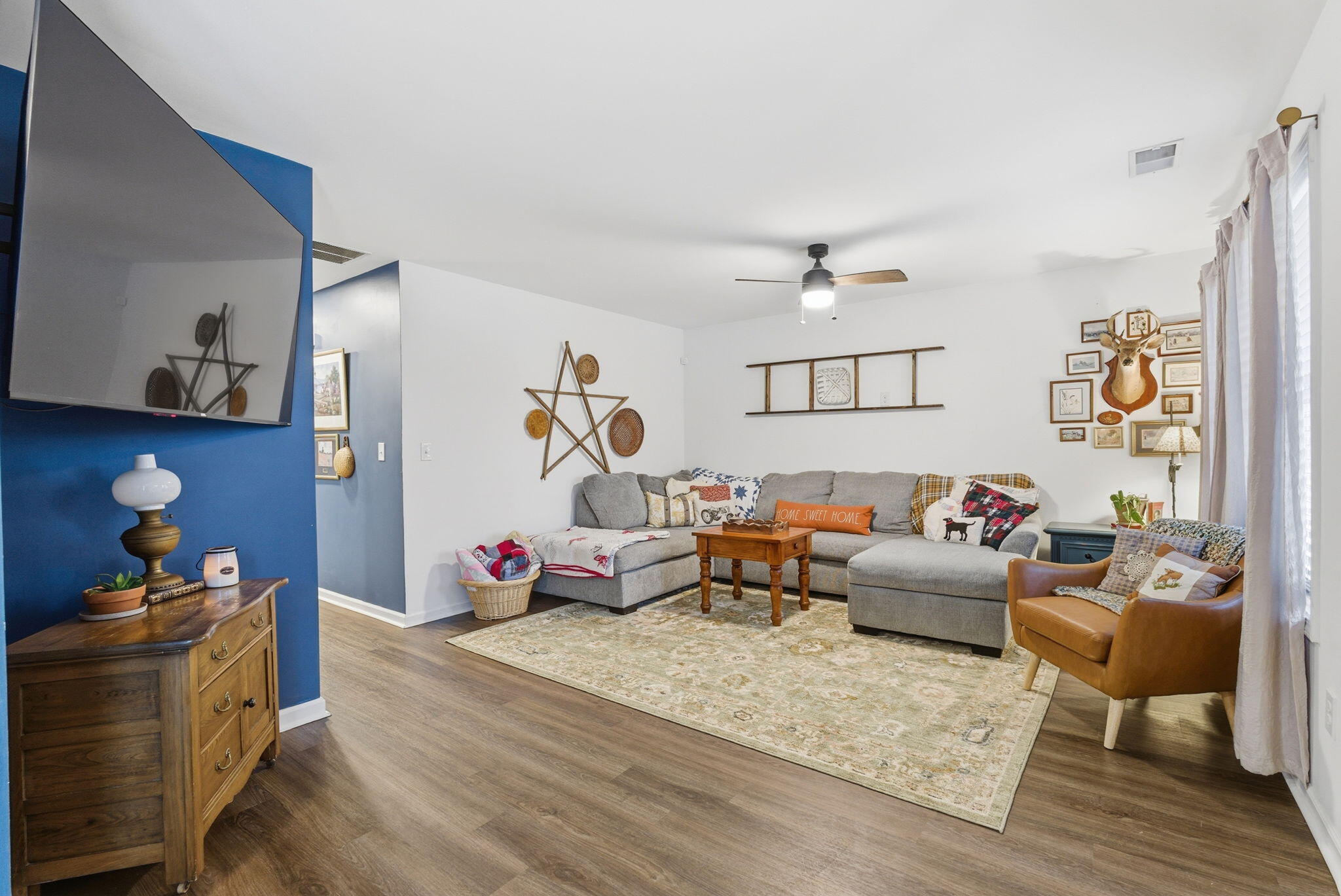 313 Alexander Street