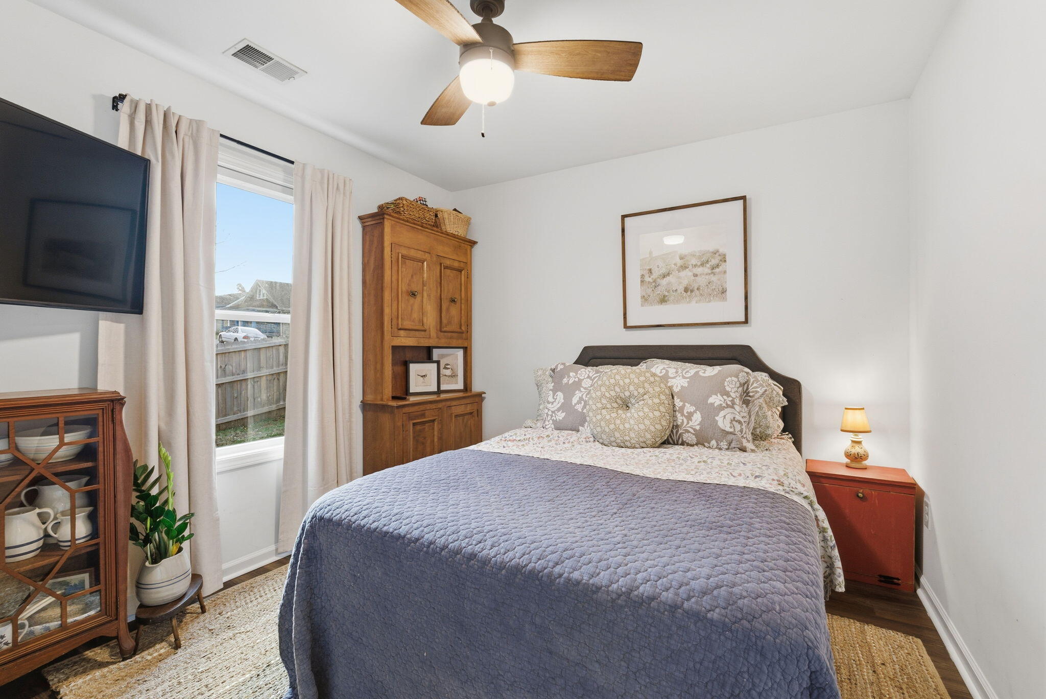 313 Alexander Street