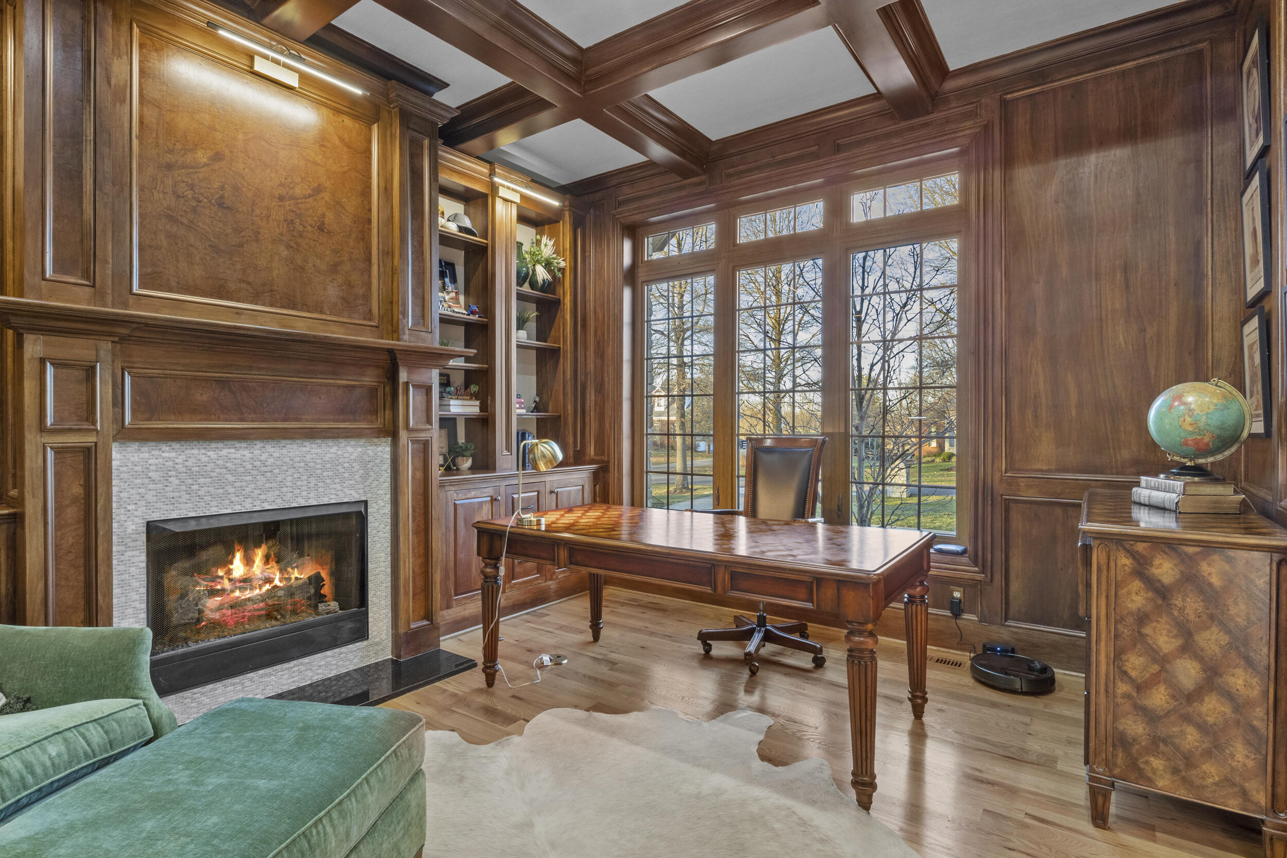 236 E Cambridge Lane