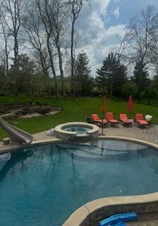 236 E Cambridge Lane