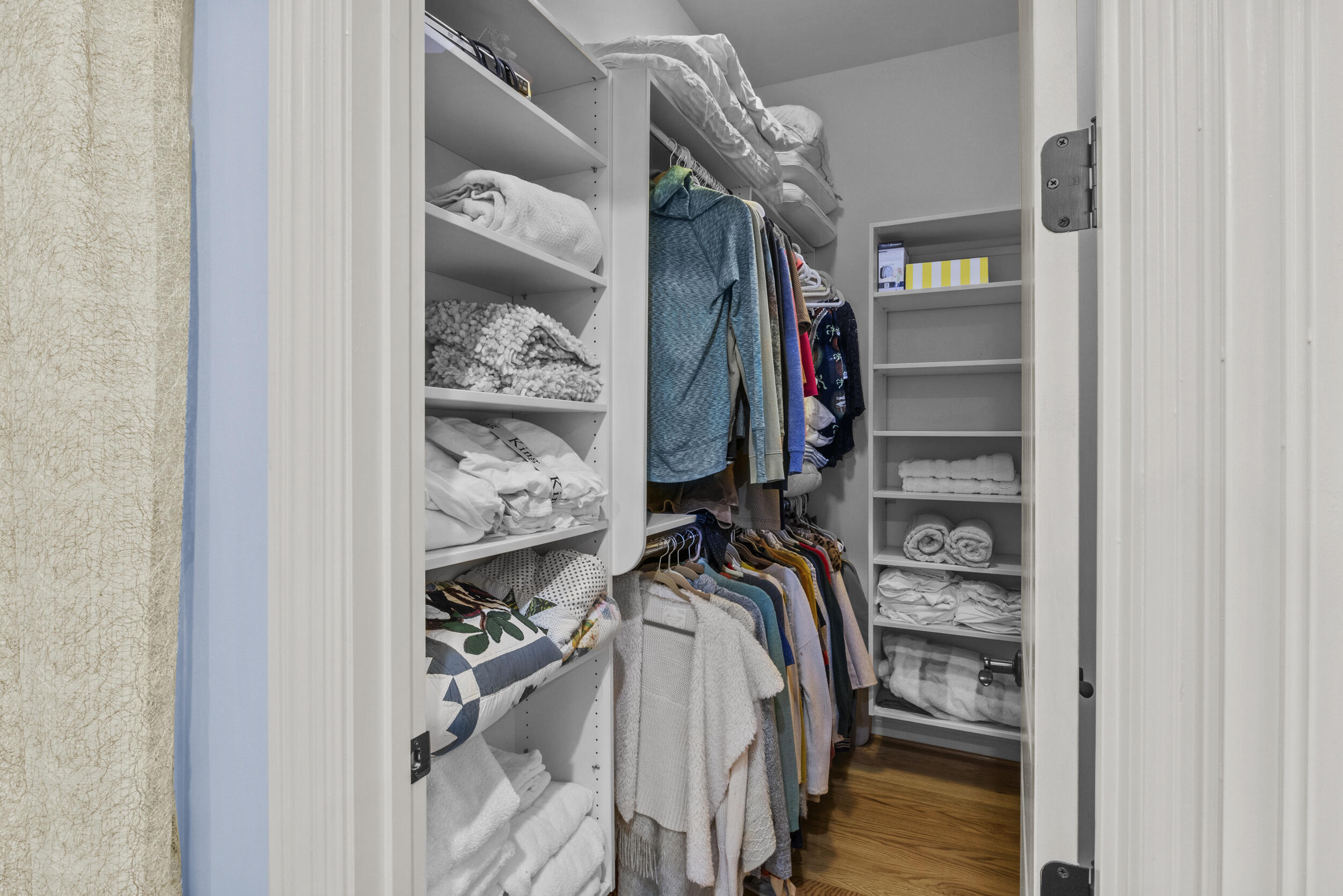 236 E Cambridge Lane