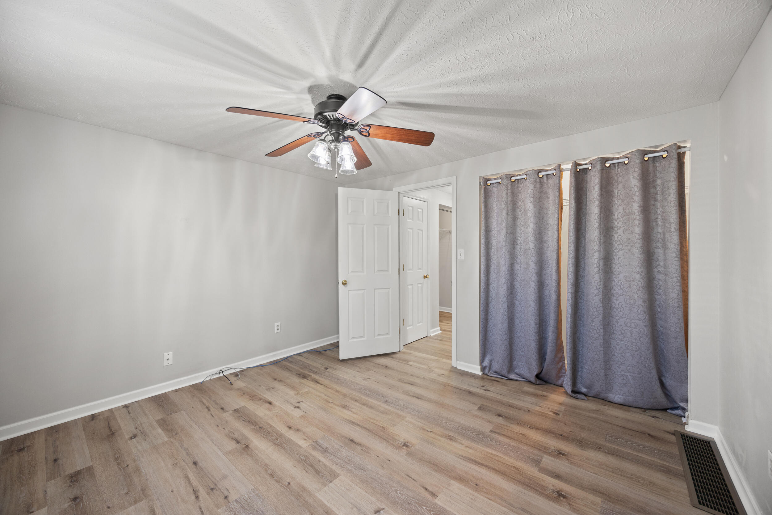 1336 Dorchester Drive