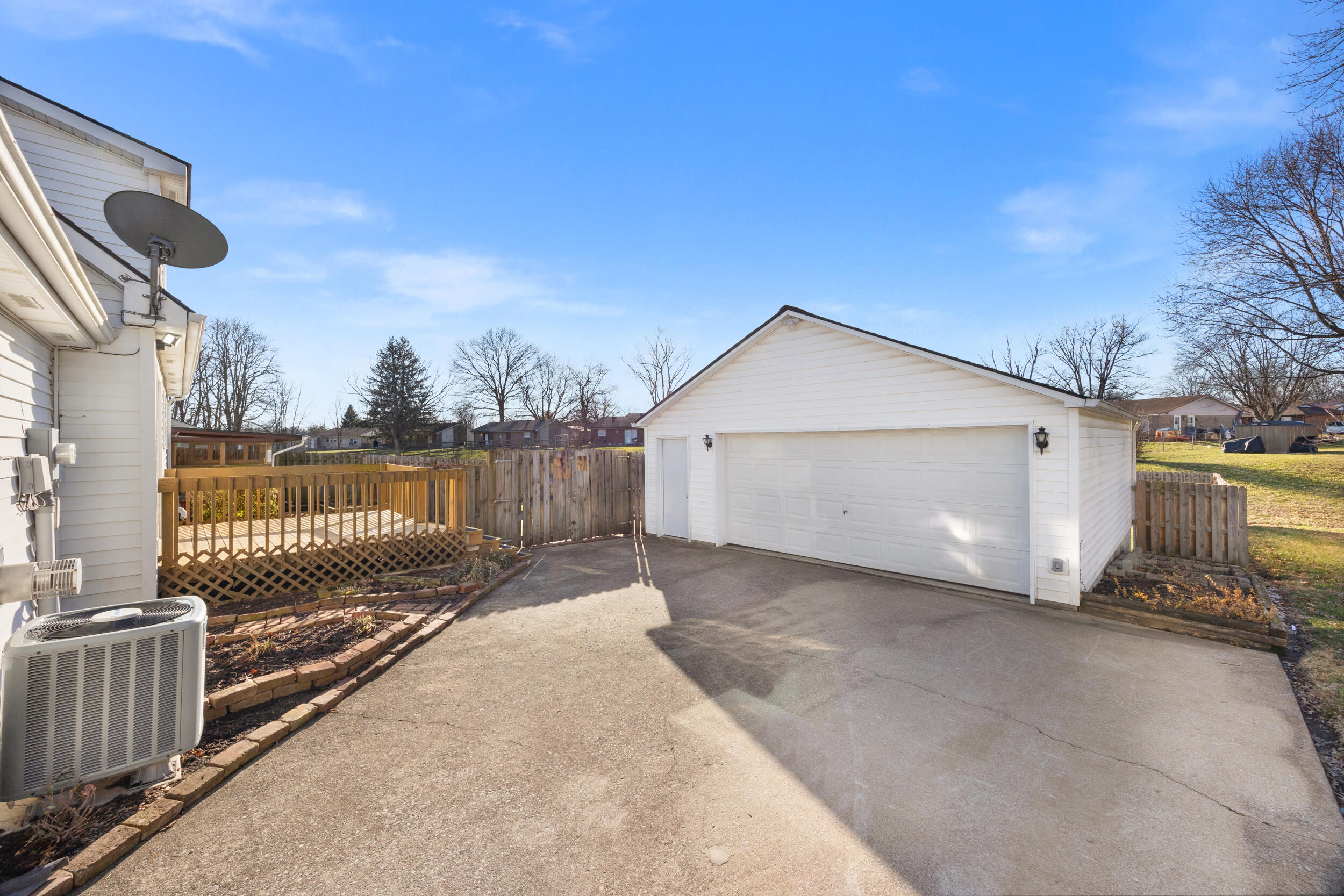 1336 Dorchester Drive