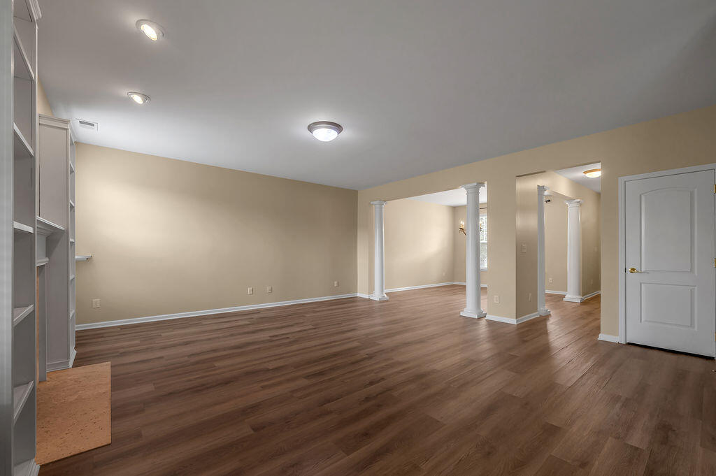 4397 Walnut Creek Drive