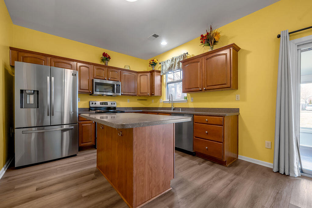 4397 Walnut Creek Drive