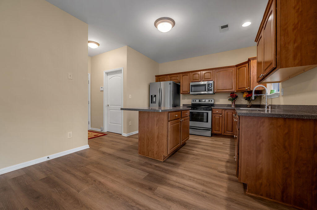 4397 Walnut Creek Drive