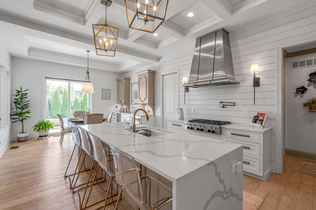 127 Meadow Ridge Drive