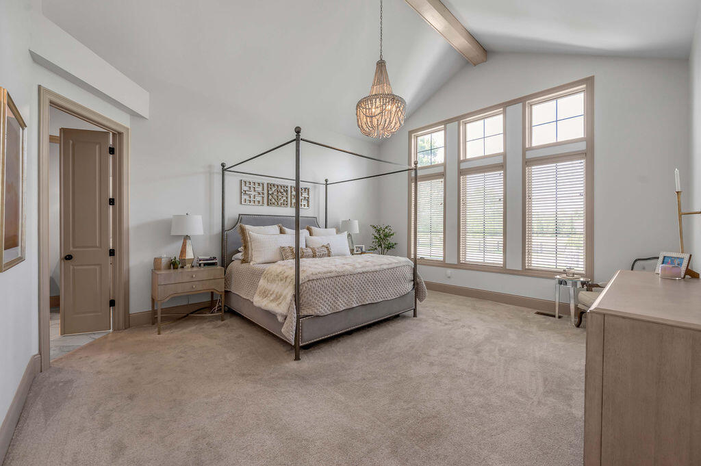 127 Meadow Ridge Drive