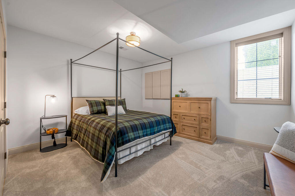 127 Meadow Ridge Drive