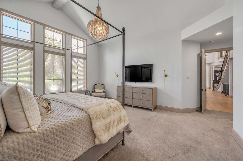 127 Meadow Ridge Drive