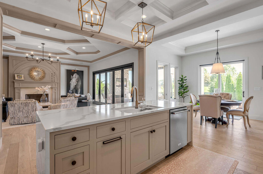 127 Meadow Ridge Drive