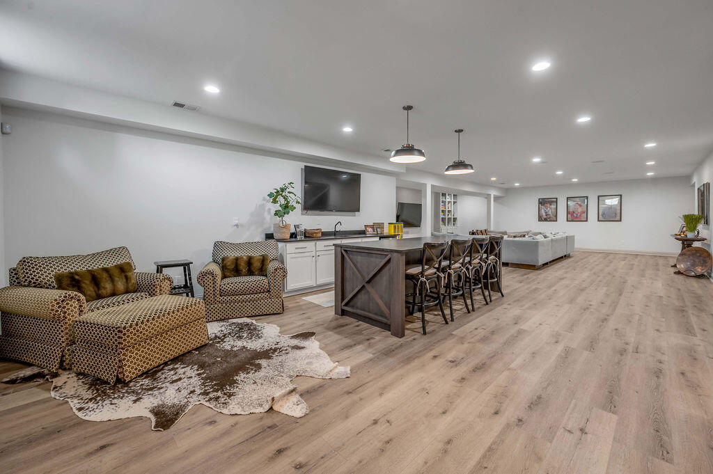 127 Meadow Ridge Drive