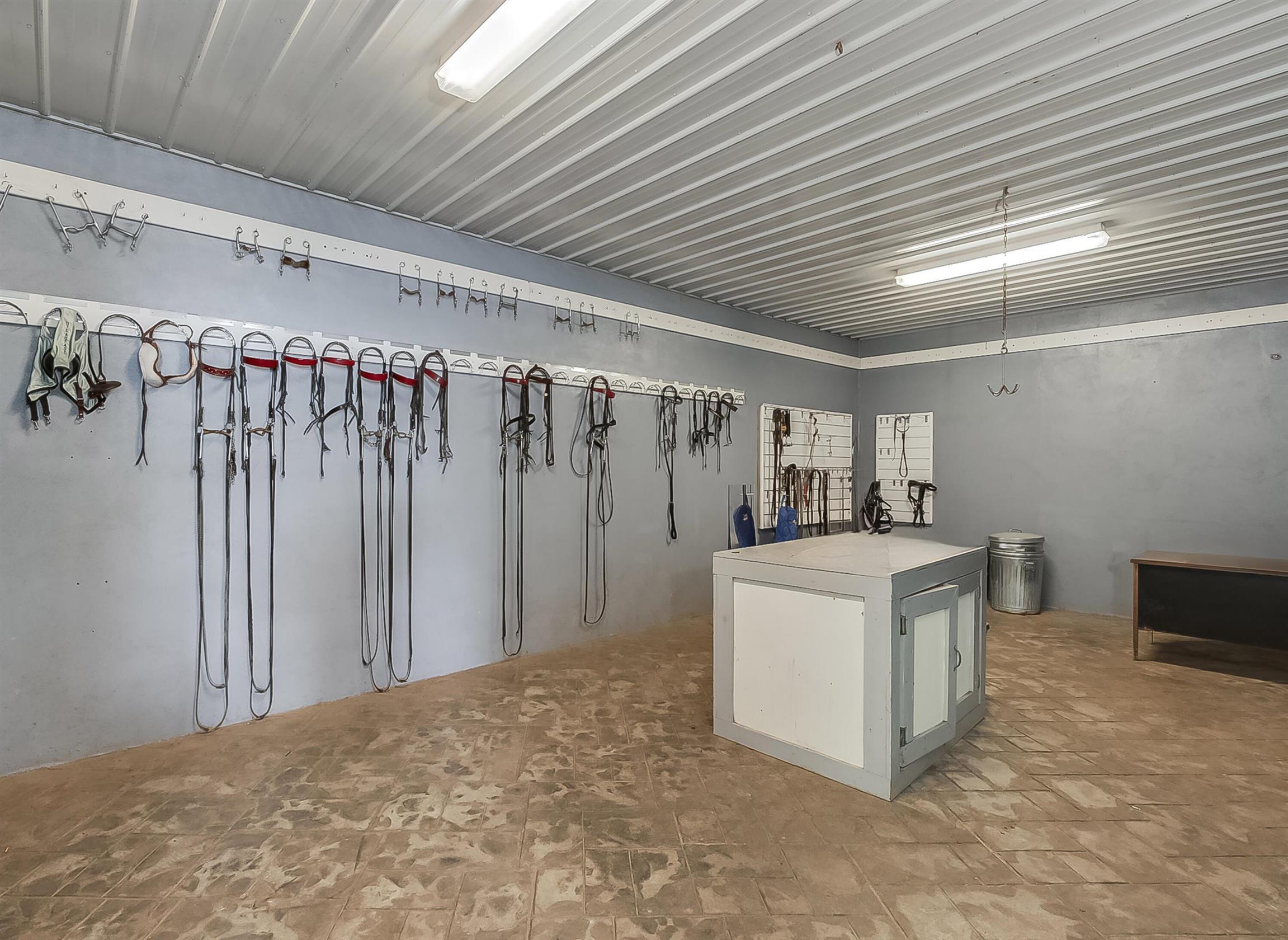 2305 Harrodsburg Road