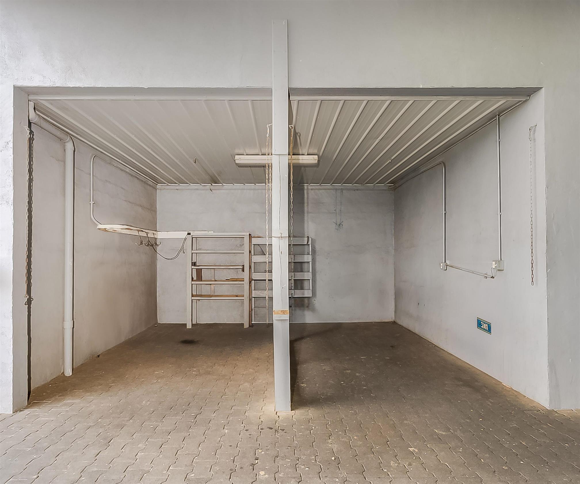 2305 Harrodsburg Road