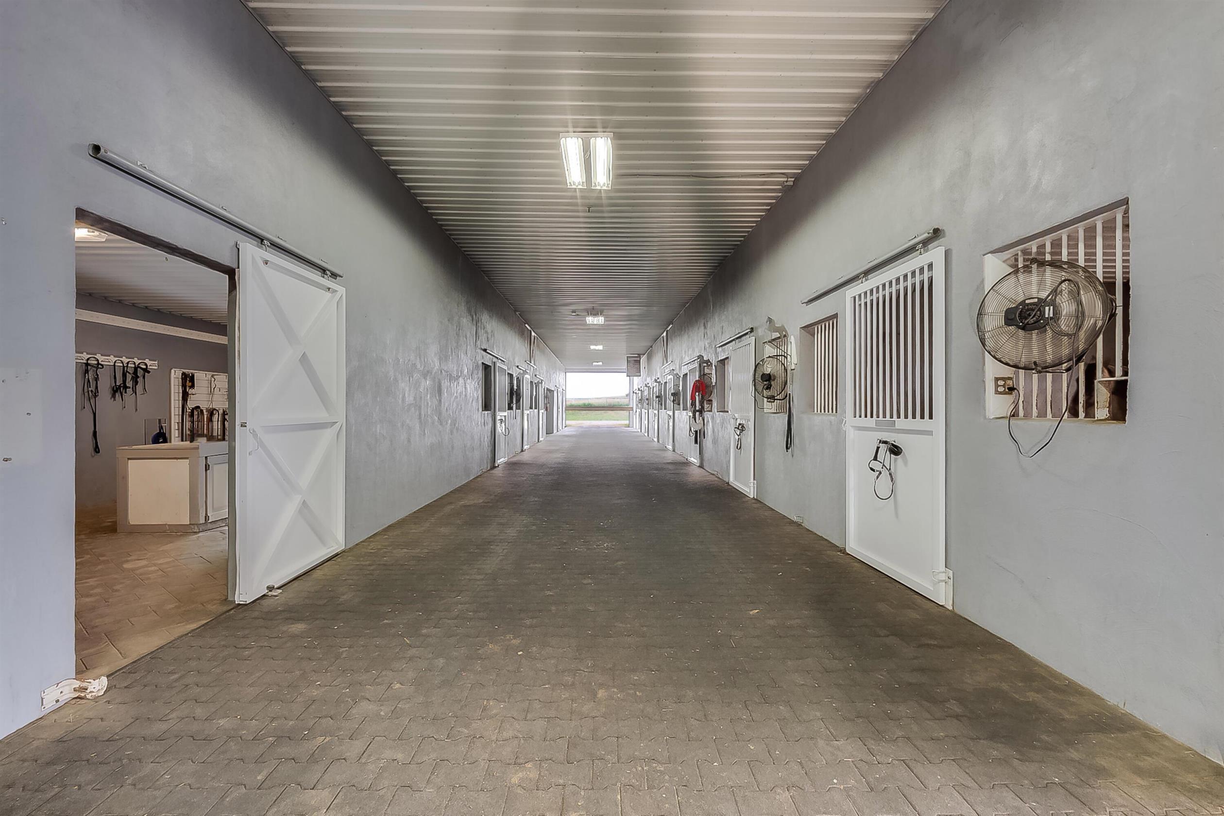 2305 Harrodsburg Road