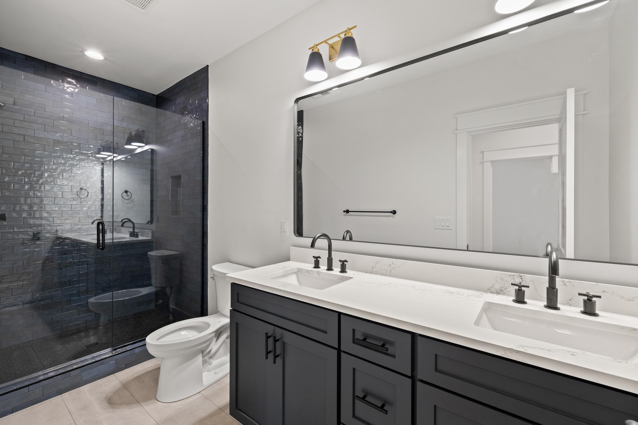 2305 Harrodsburg Road