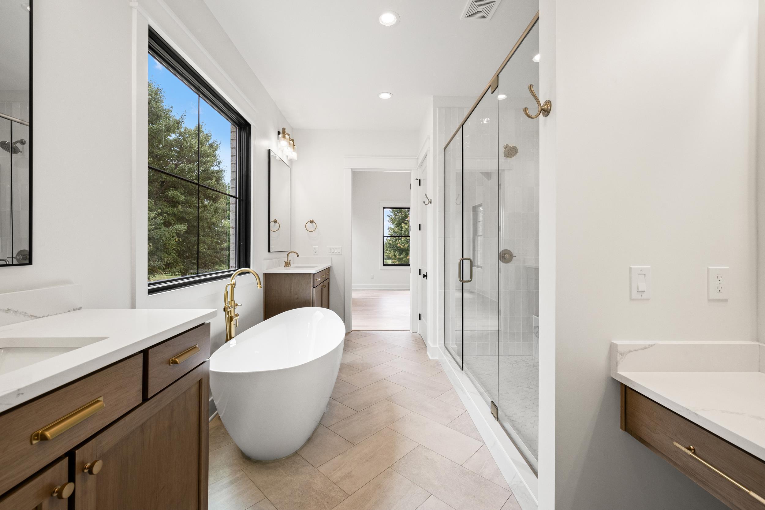 2305 Harrodsburg Road