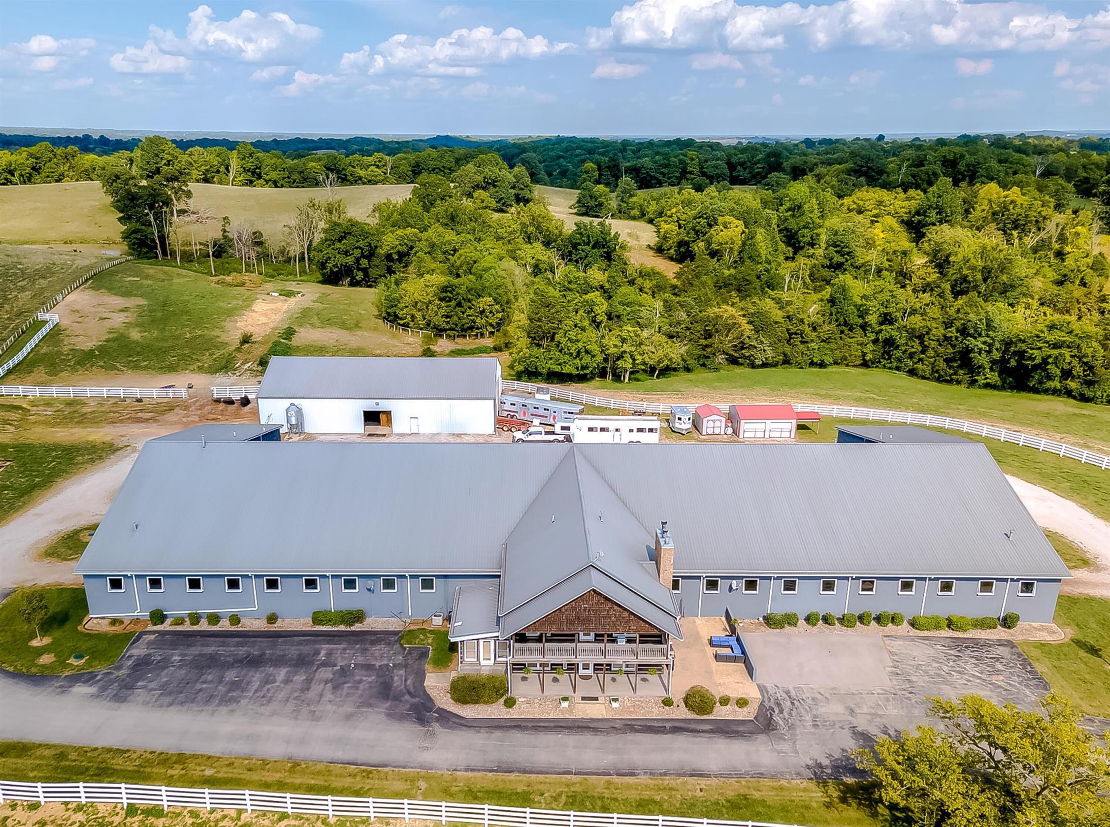 2305 Harrodsburg Road