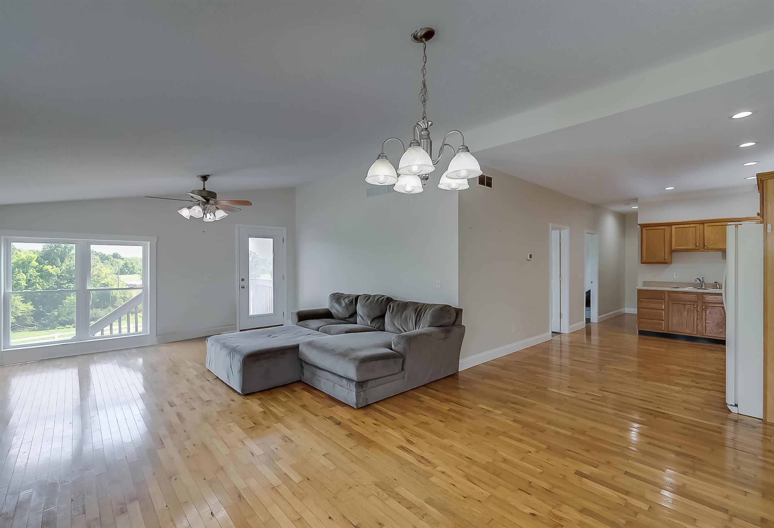 2305 Harrodsburg Road