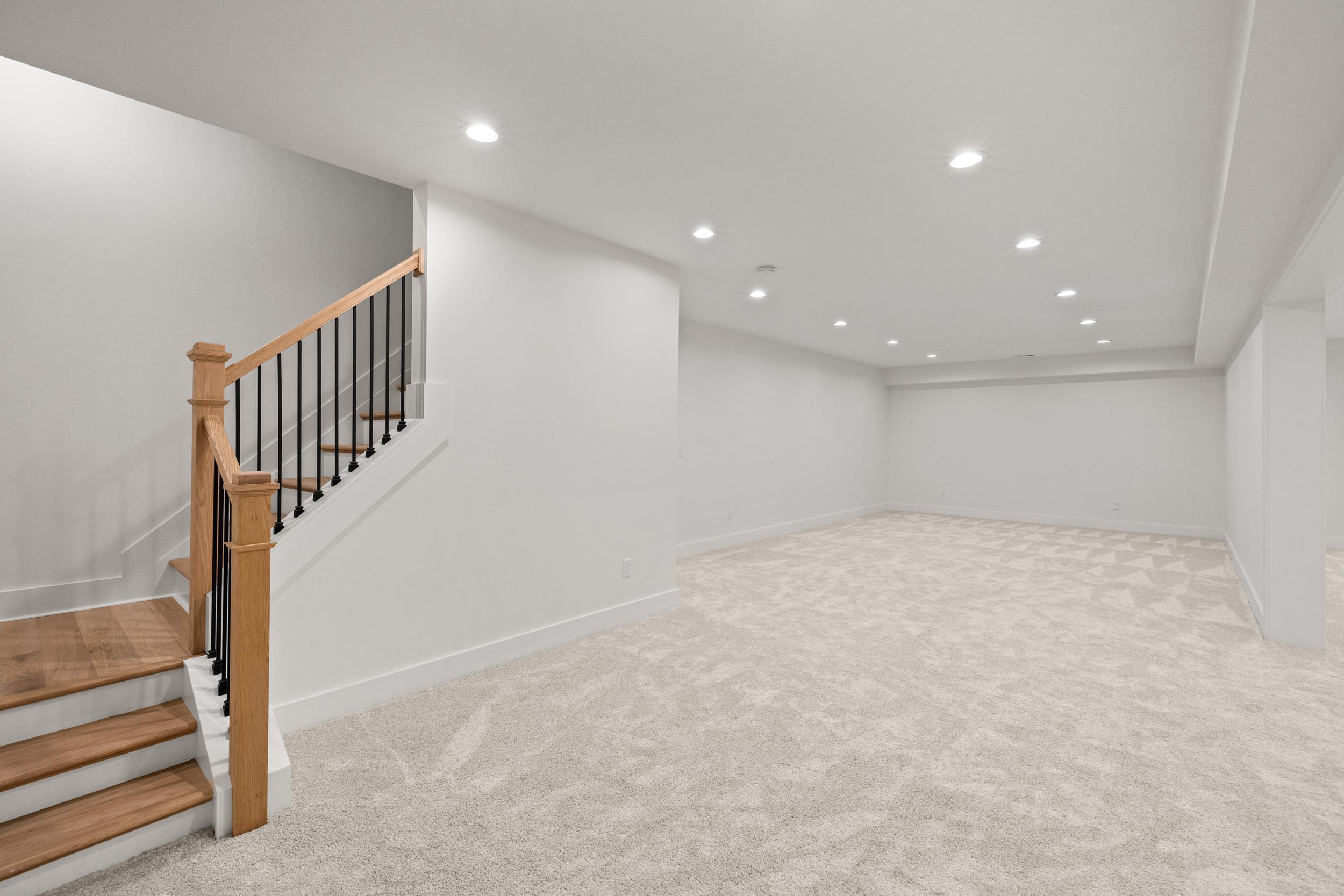 2305 Harrodsburg Road