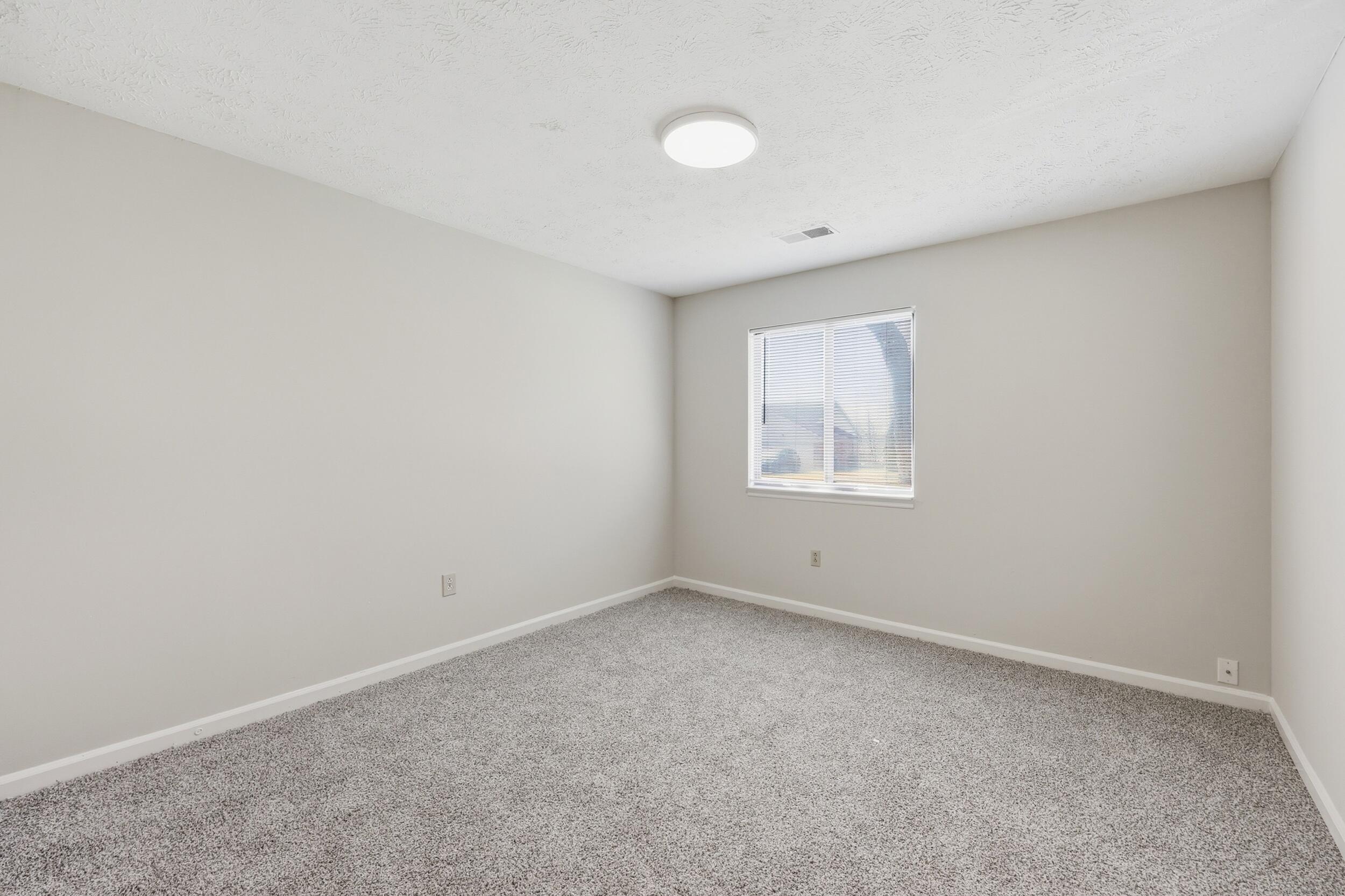 1633 Summerhill Drive