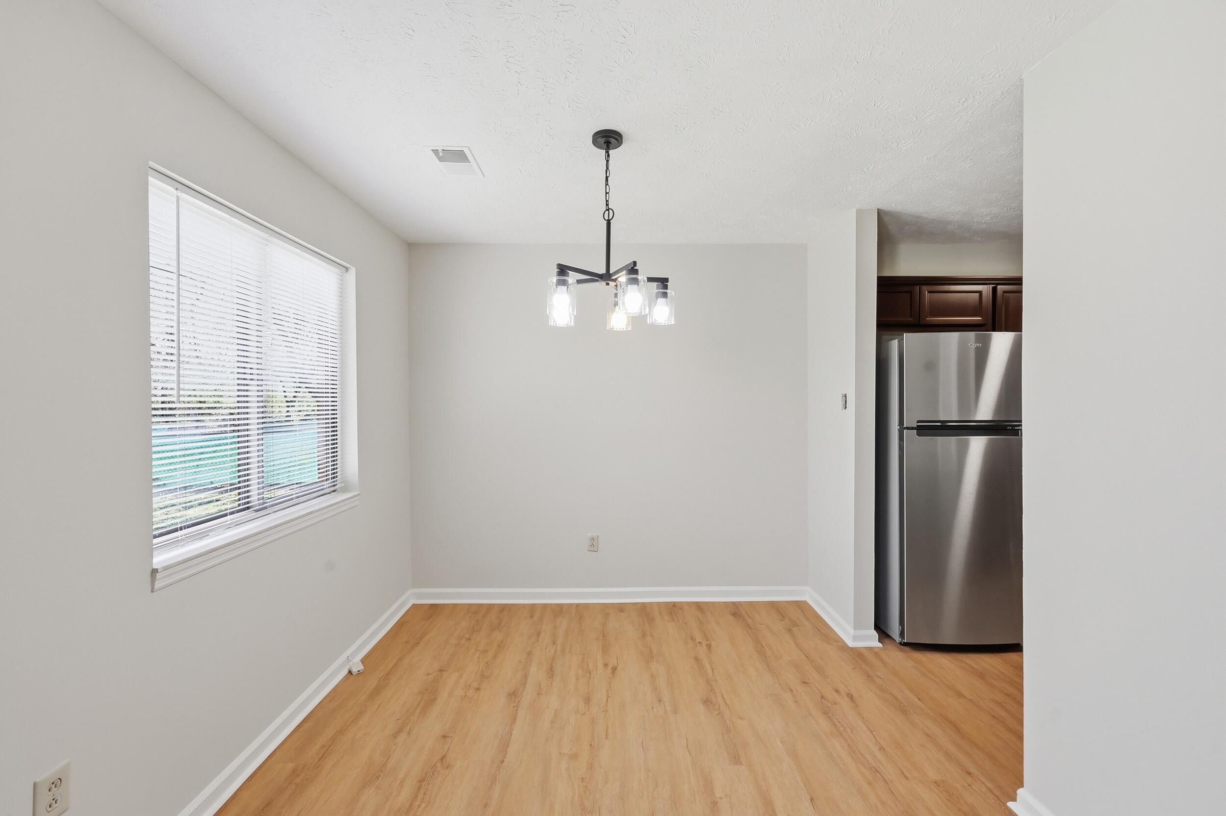 1633 Summerhill Drive